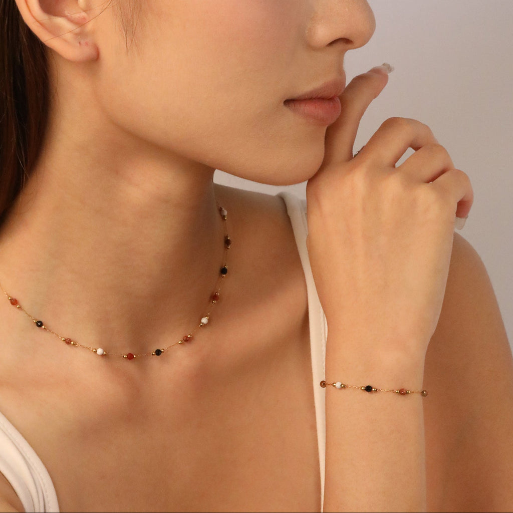 Collier Pausia